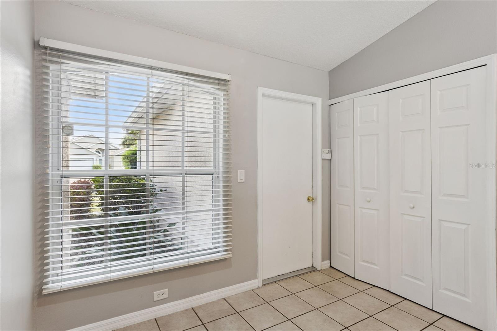 WINFIELD - Residential