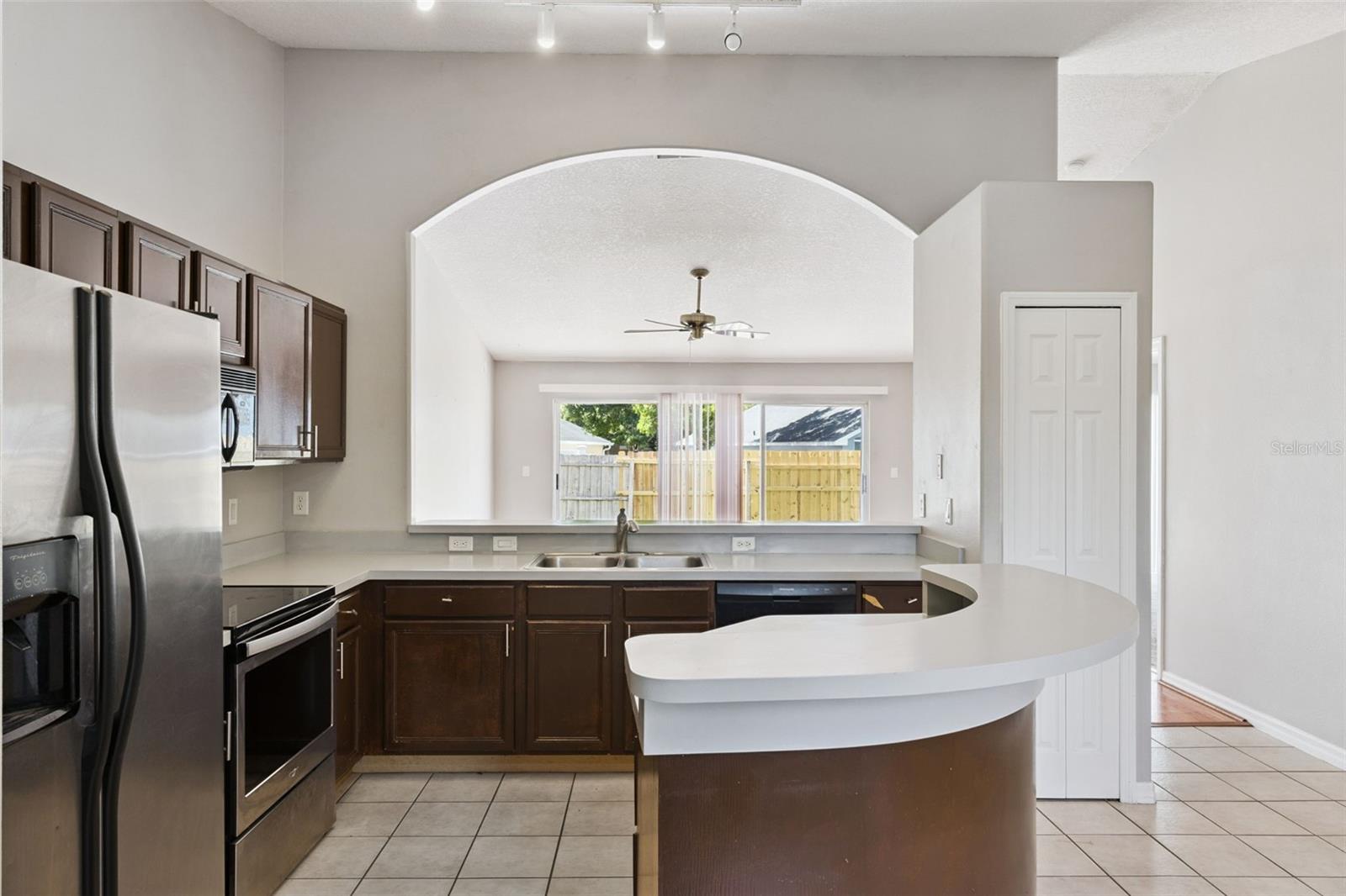 WINFIELD - Residential