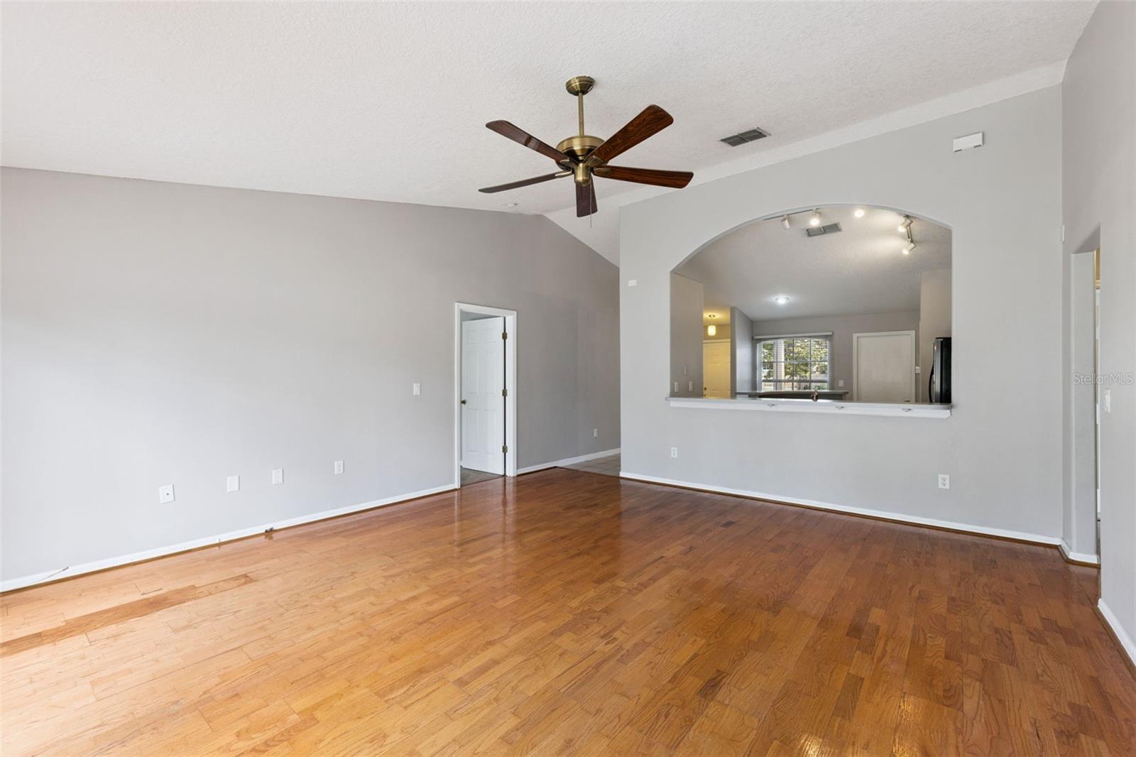 WINFIELD - Residential