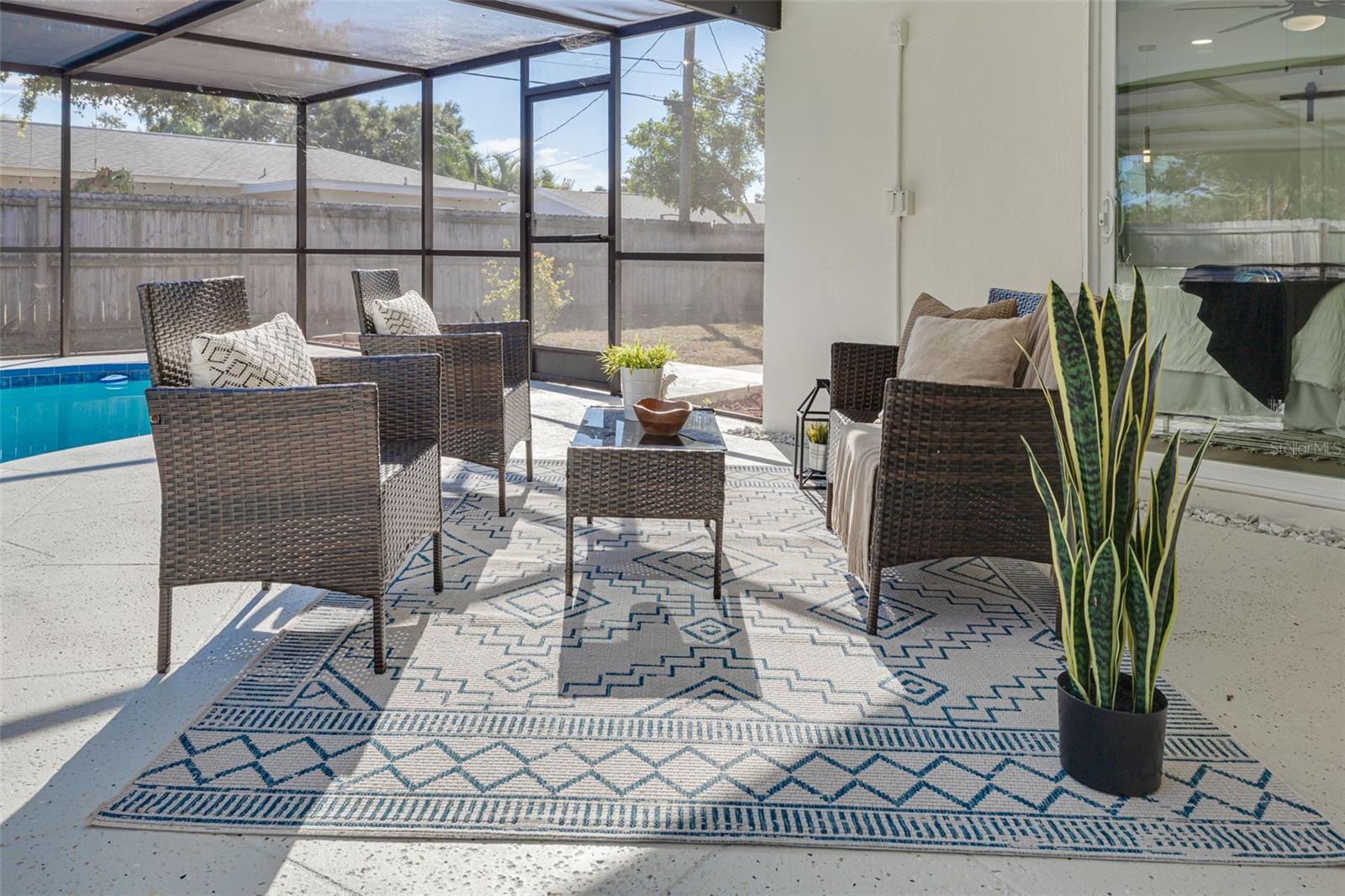 DUNEDIN LAKEWOOD ESTATES 2ND ADD - Residential