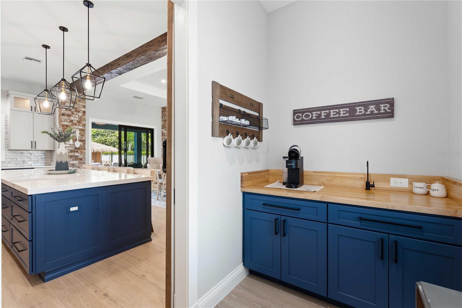 VININGS - Residential