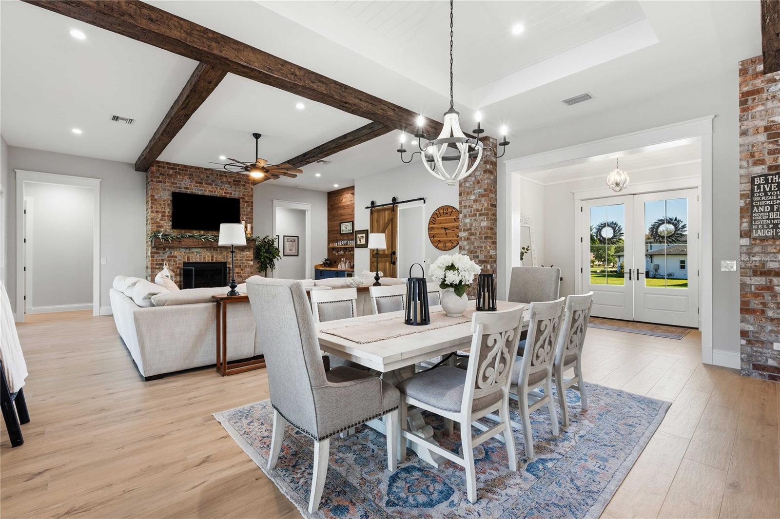 VININGS - Residential