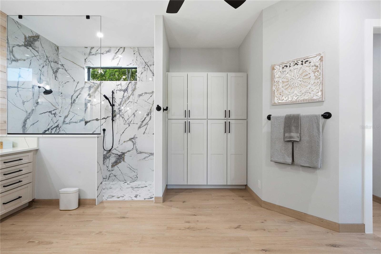 VININGS - Residential