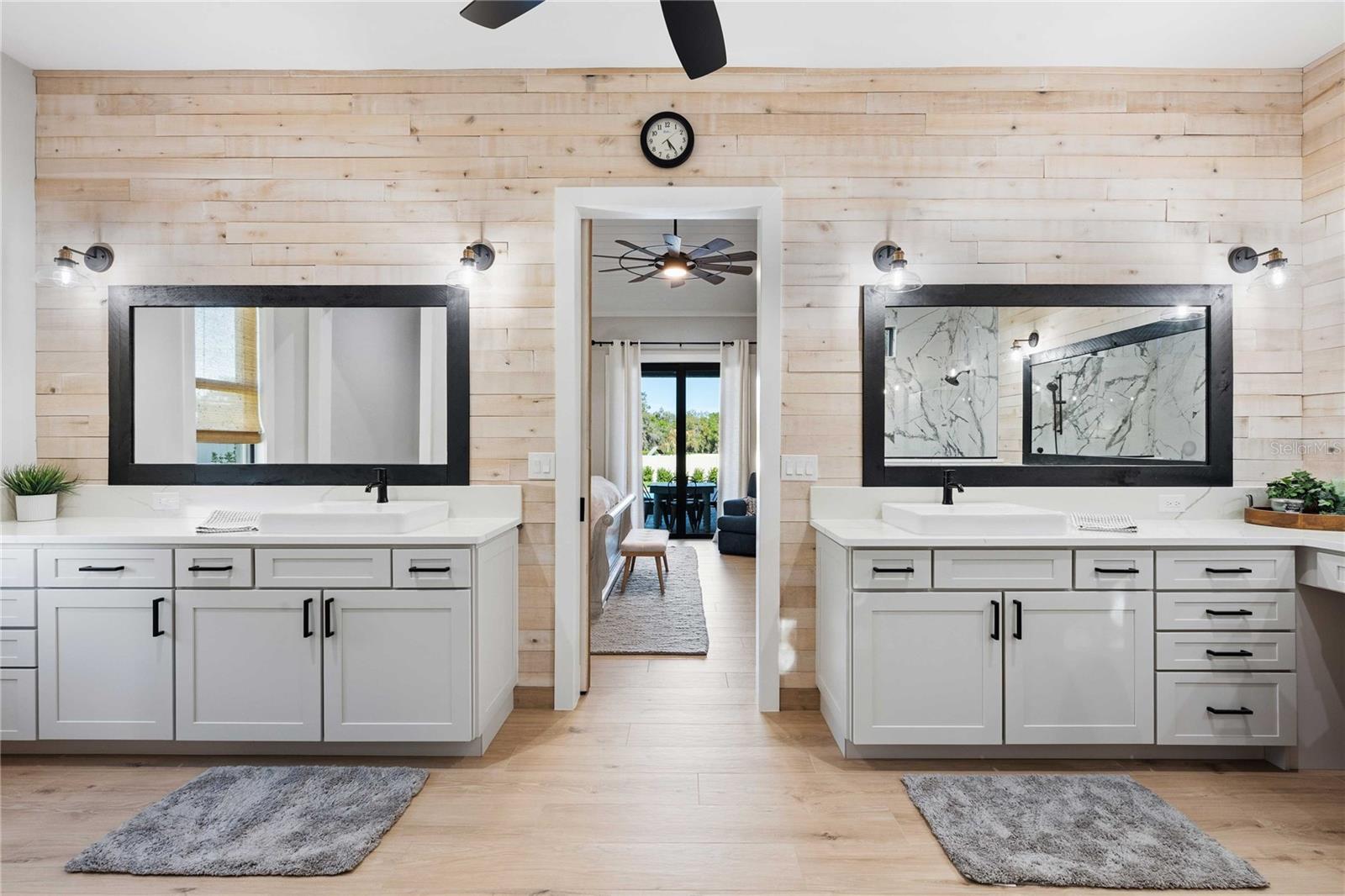 VININGS - Residential