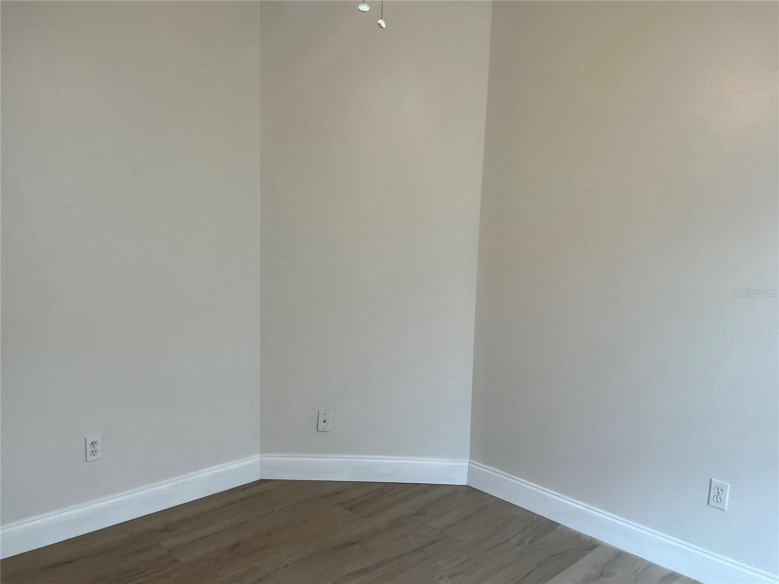 ISLAND WALK PH 01 - Residential