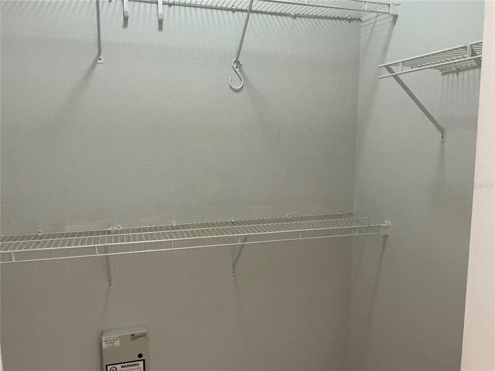 ISLAND WALK PH 01 - Residential