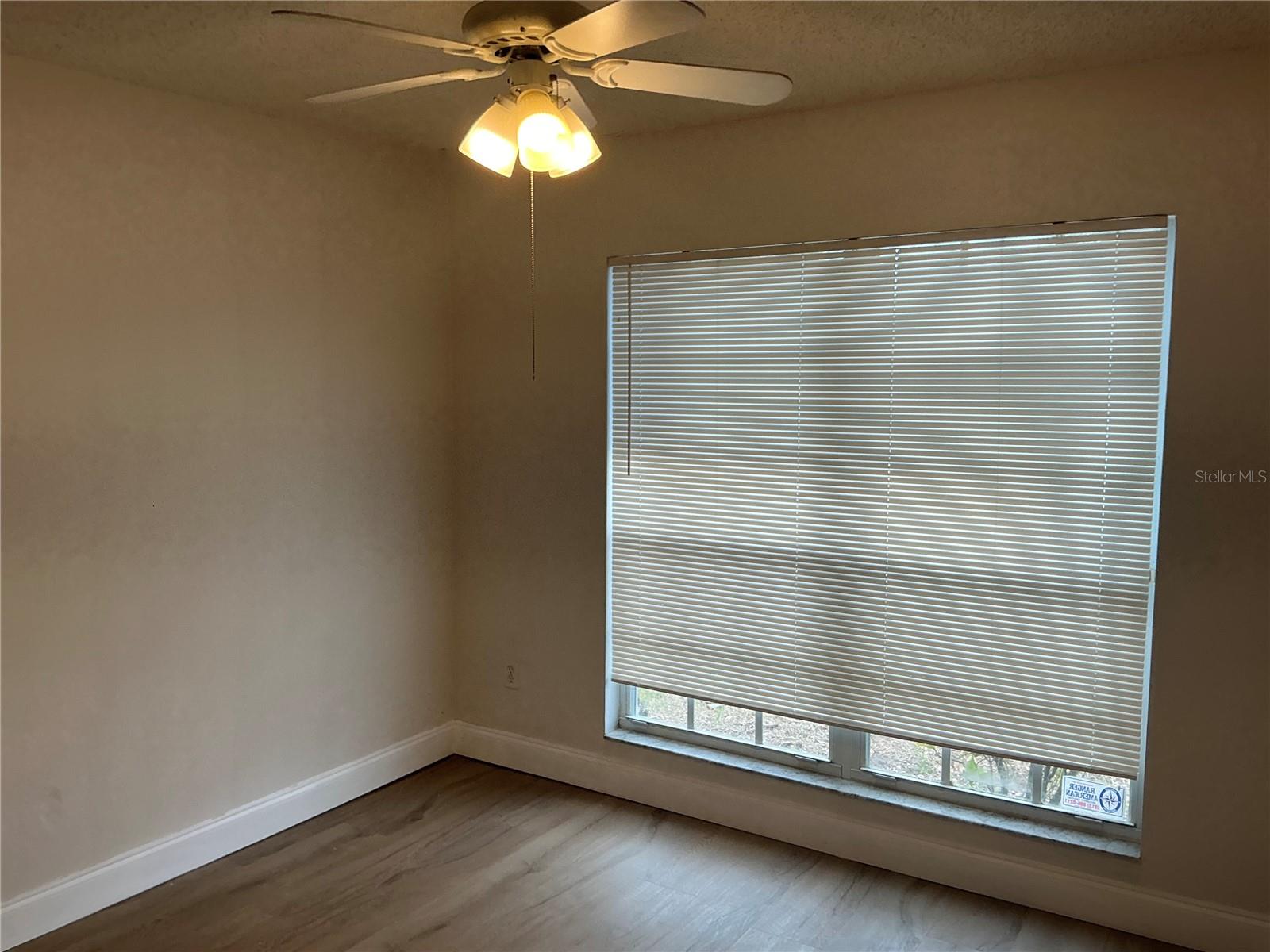 ISLAND WALK PH 01 - Residential