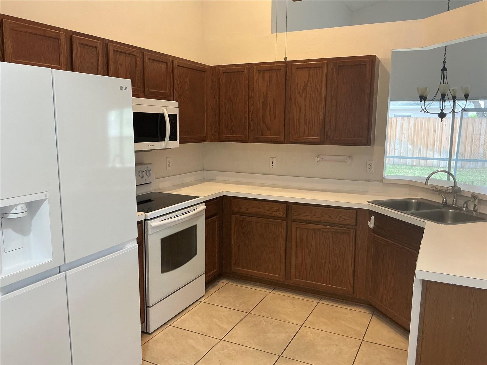 ISLAND WALK PH 01 - Residential