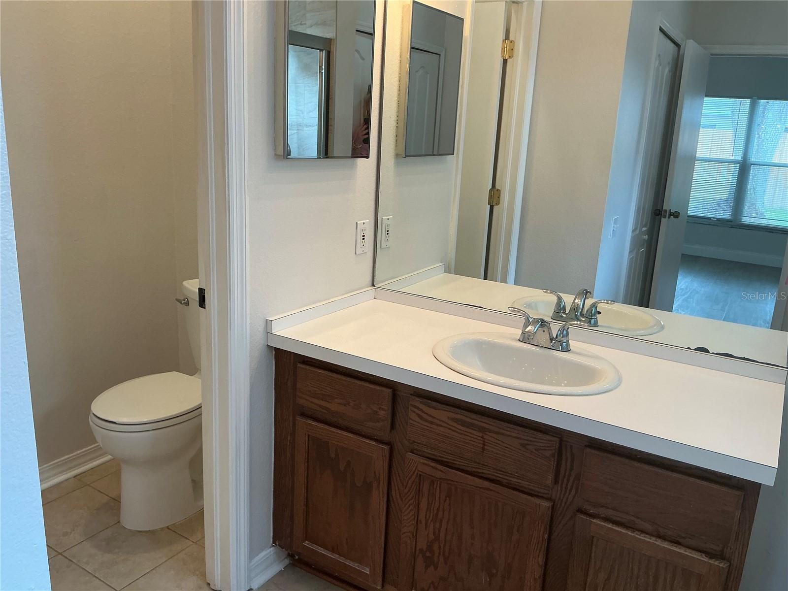 ISLAND WALK PH 01 - Residential