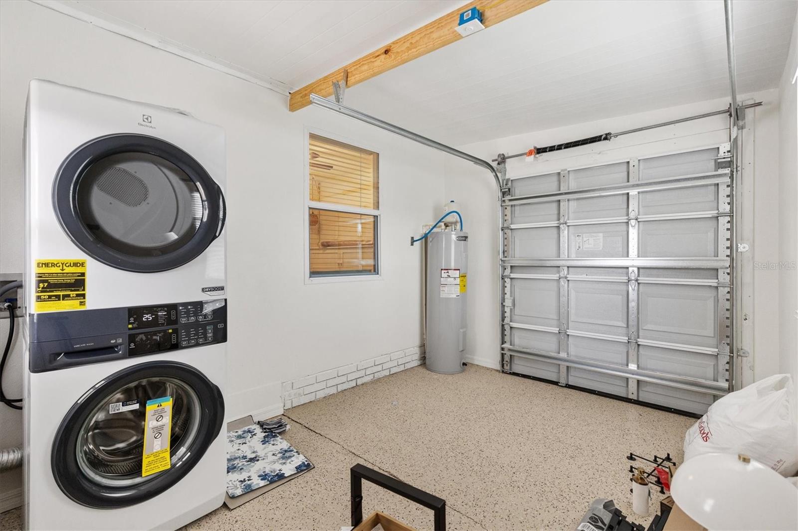 LADY LAKE ORANGE BLOSSOM GARDENS UNIT 10 - Residential