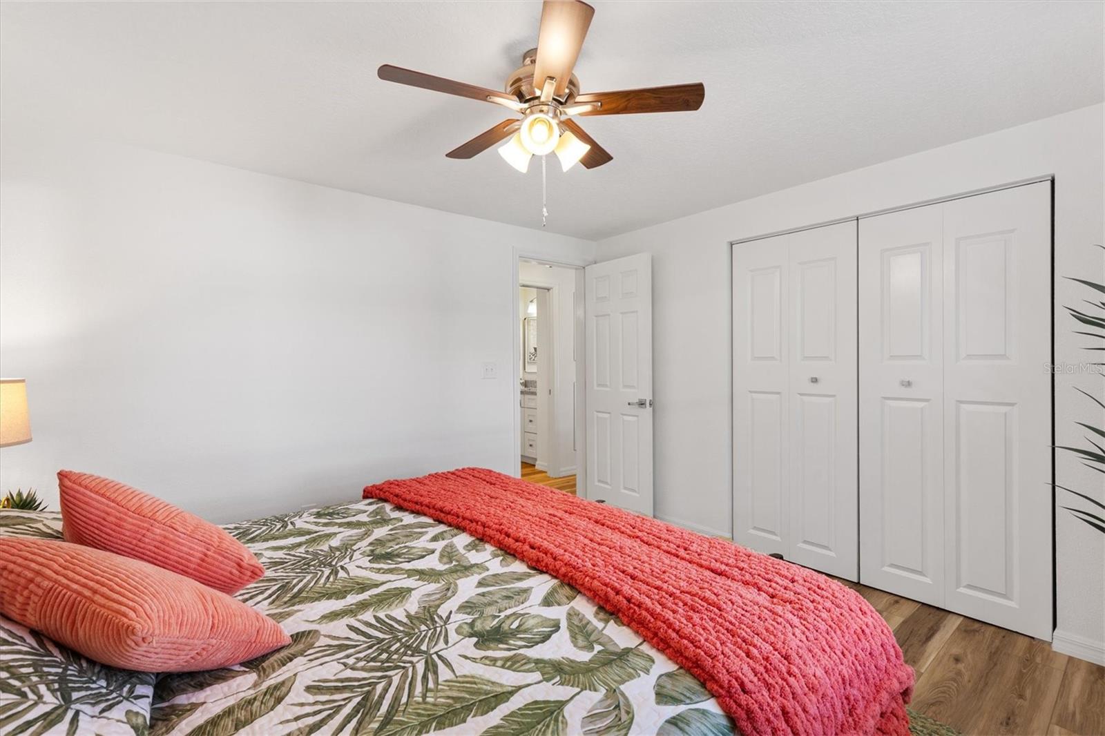 LADY LAKE ORANGE BLOSSOM GARDENS UNIT 10 - Residential