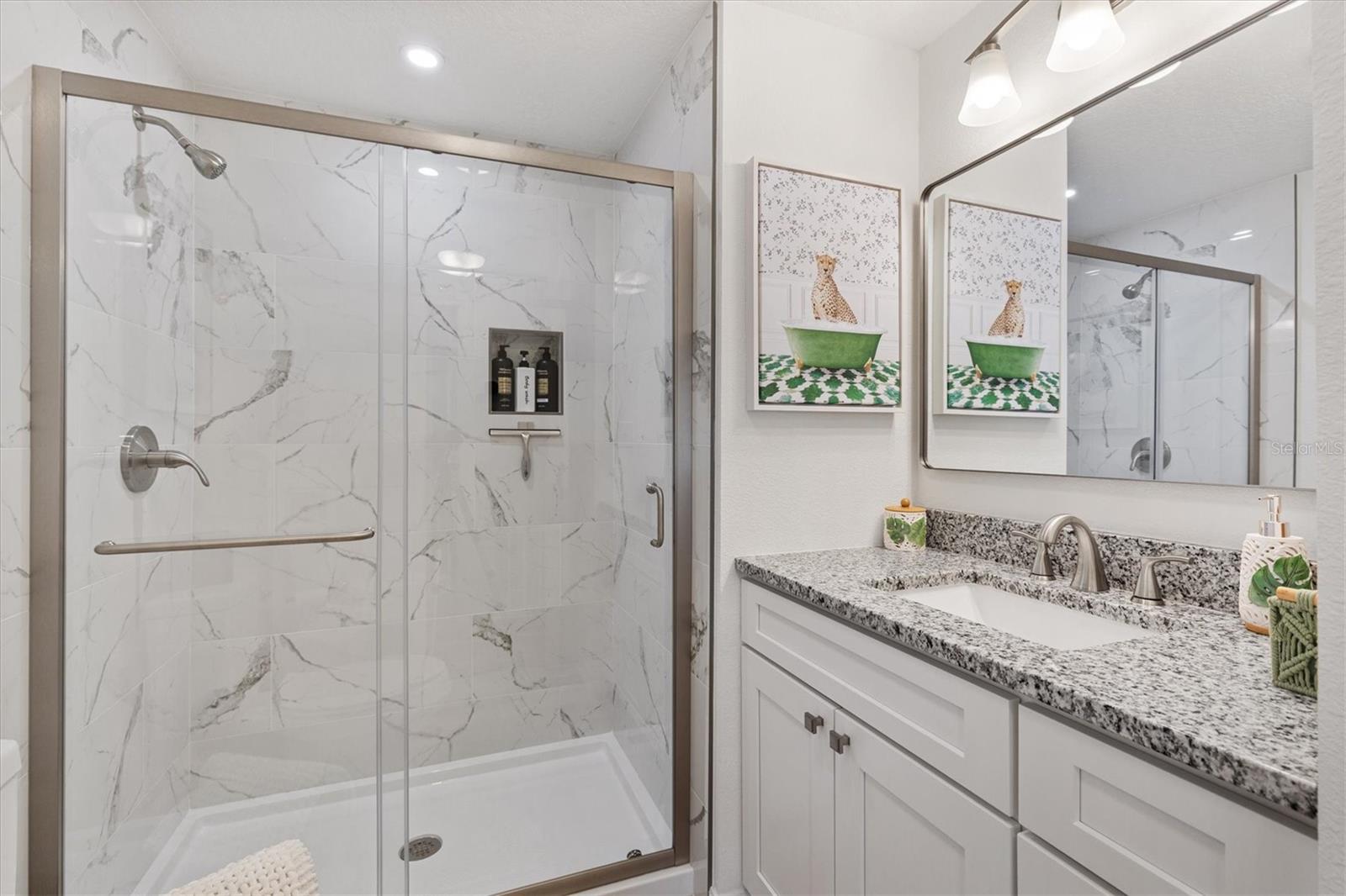 LADY LAKE ORANGE BLOSSOM GARDENS UNIT 10 - Residential