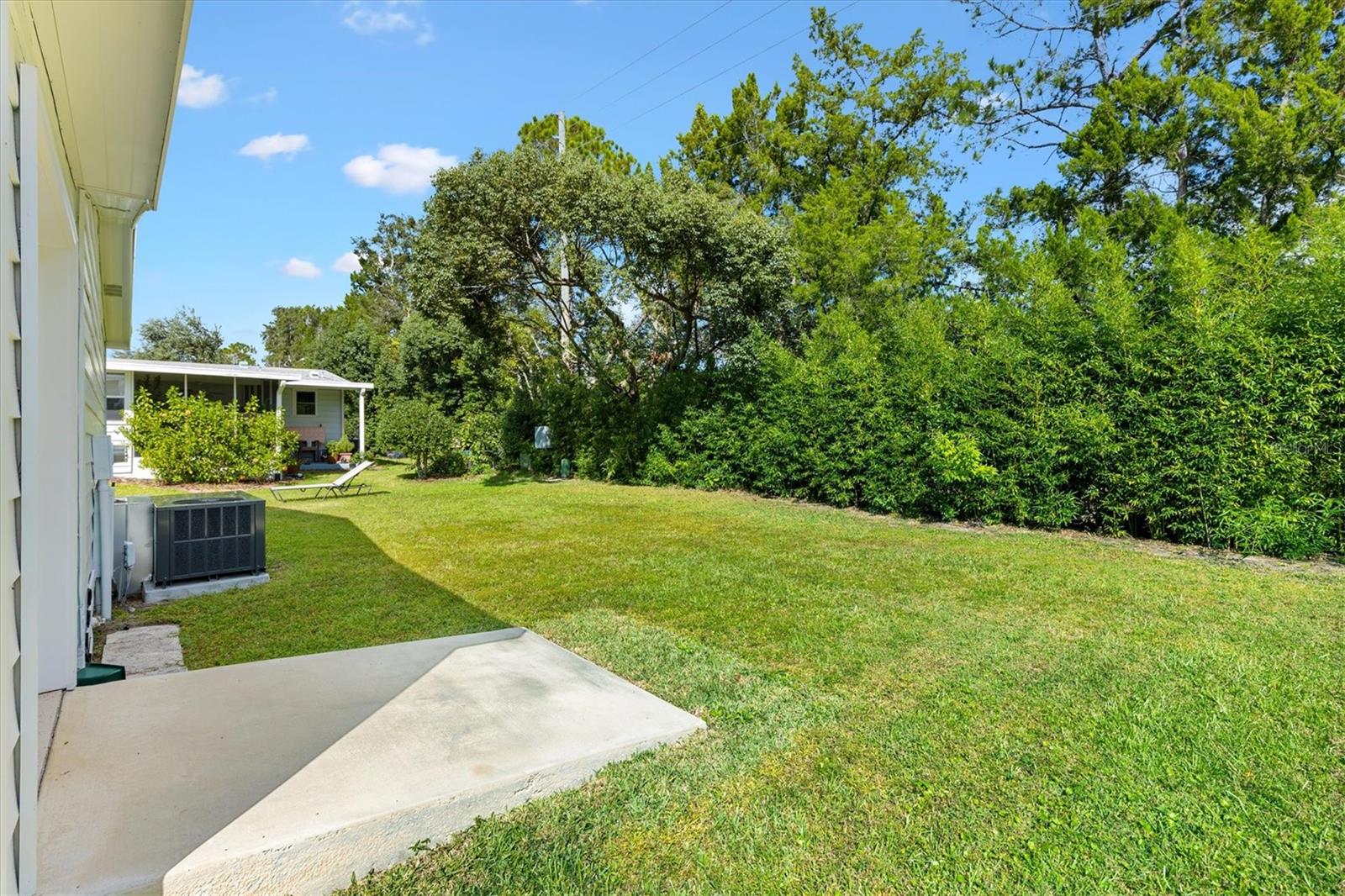 LADY LAKE ORANGE BLOSSOM GARDENS UNIT 10 - Residential