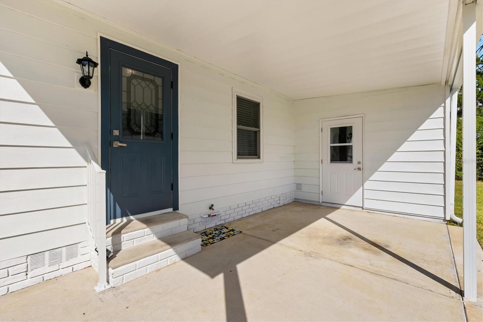 LADY LAKE ORANGE BLOSSOM GARDENS UNIT 10 - Residential