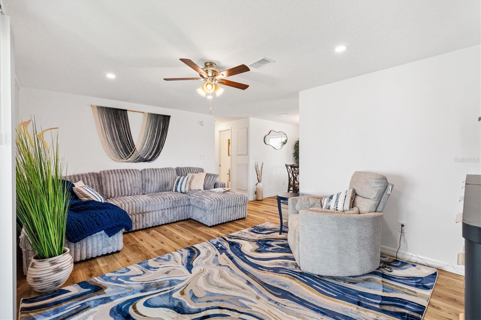 LADY LAKE ORANGE BLOSSOM GARDENS UNIT 10 - Residential