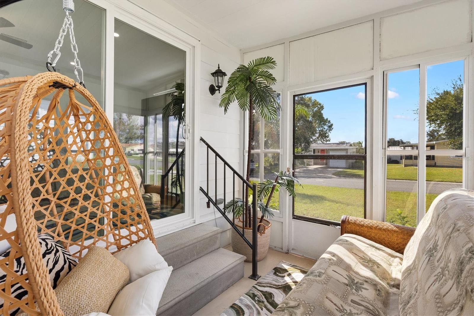 LADY LAKE ORANGE BLOSSOM GARDENS UNIT 10 - Residential