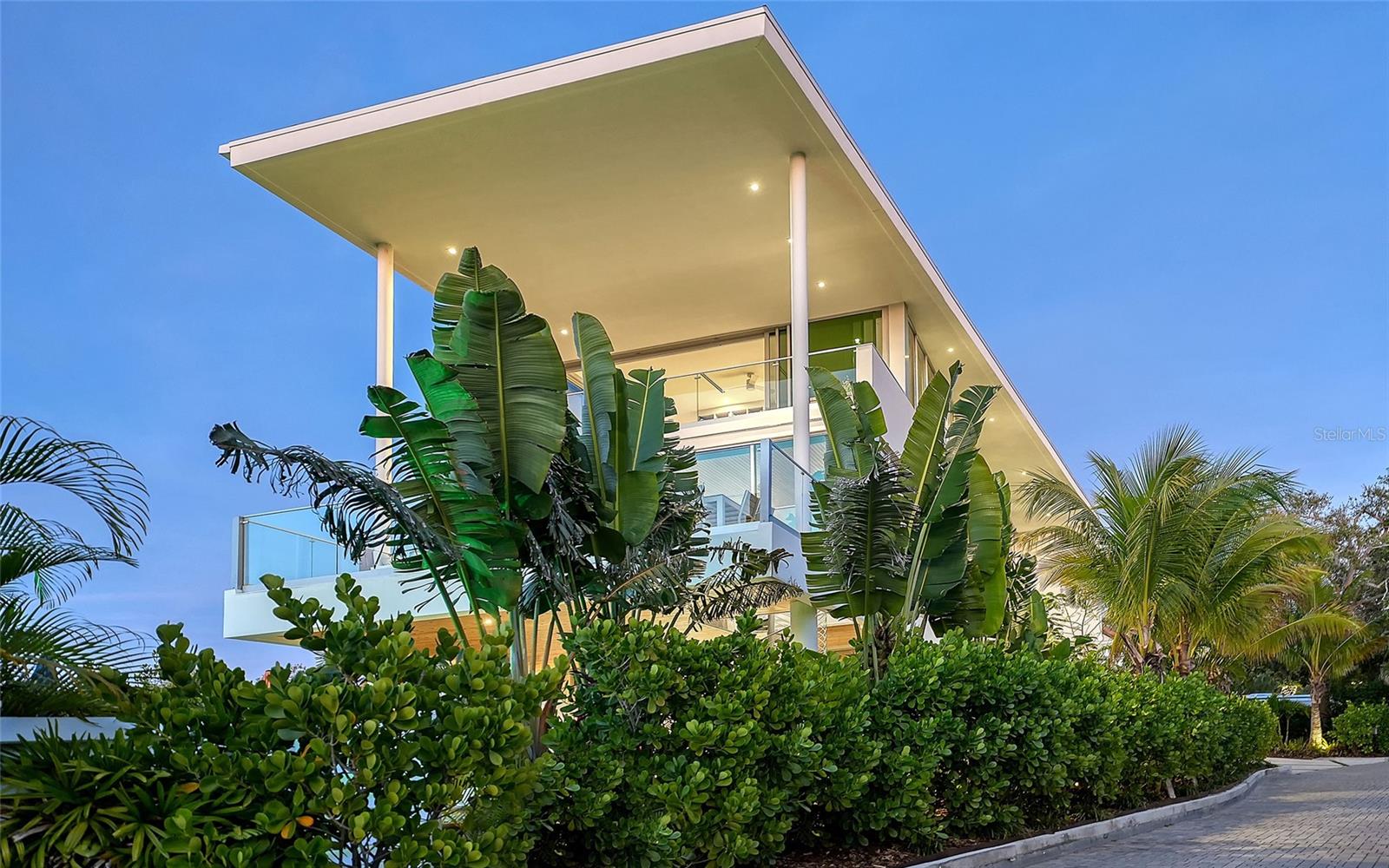 OYSTER BAY LANDINGS - Residential