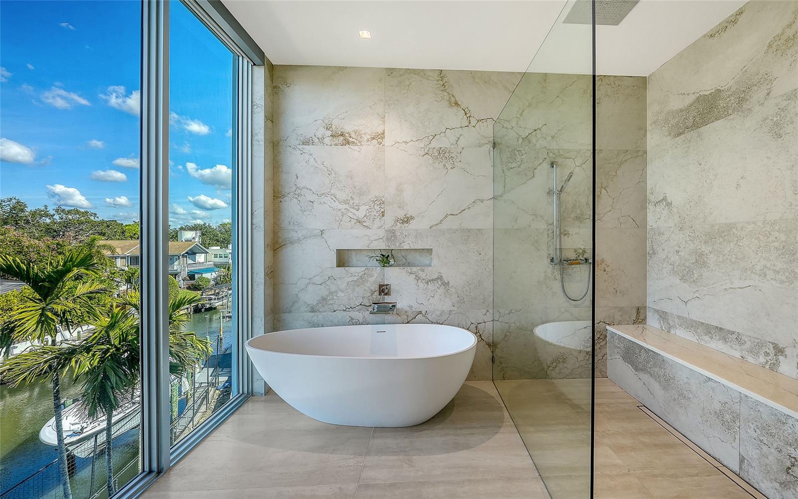 OYSTER BAY LANDINGS - Residential