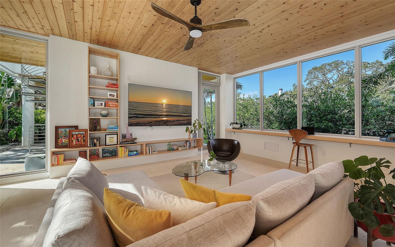 OYSTER BAY LANDINGS - Residential