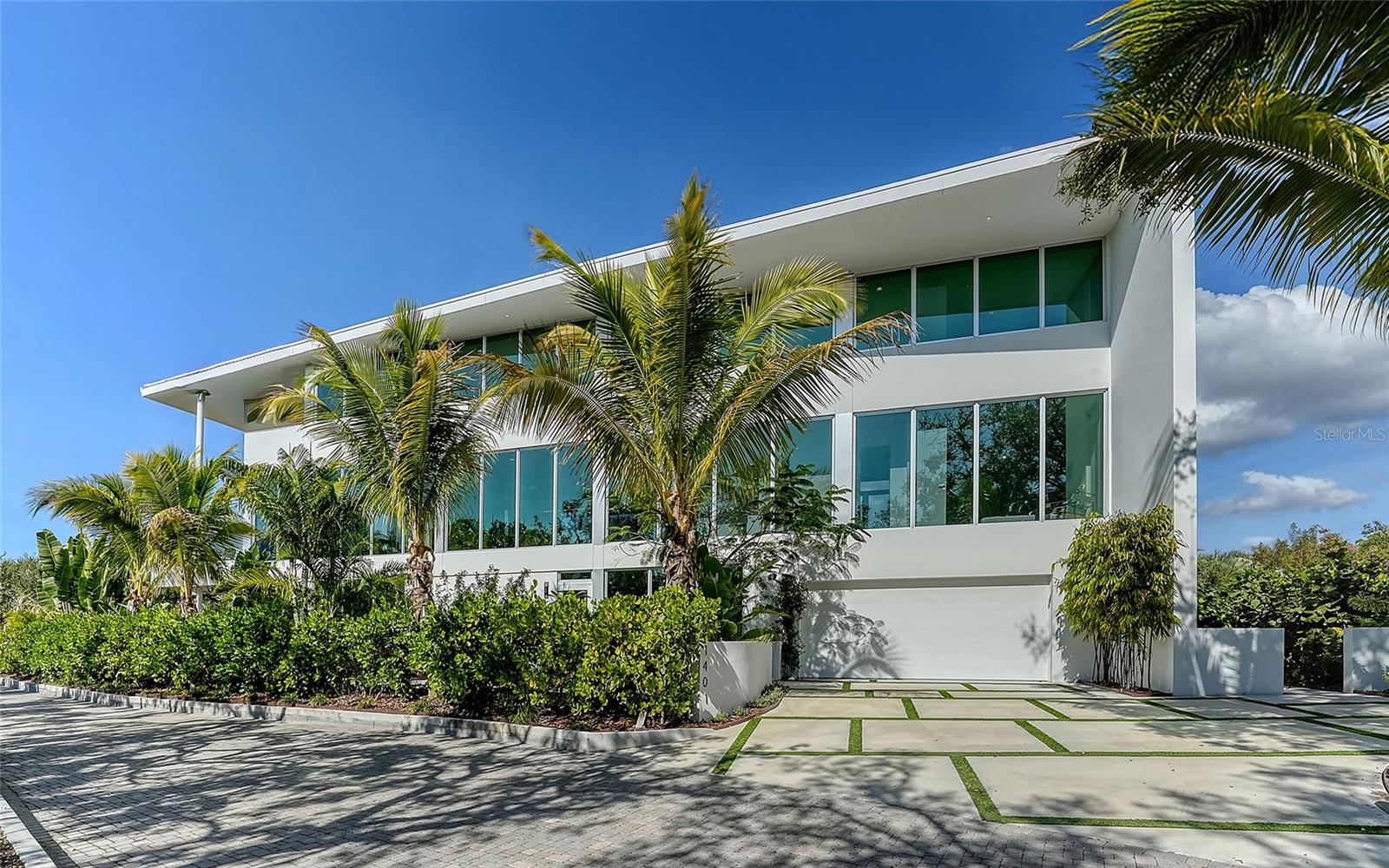 OYSTER BAY LANDINGS - Residential