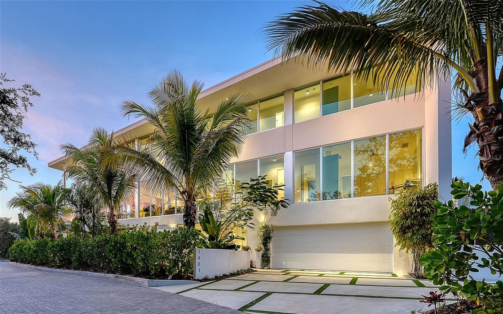 OYSTER BAY LANDINGS - Residential