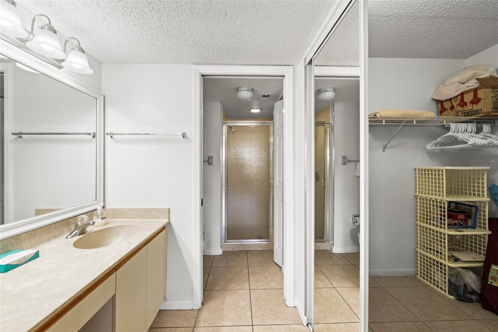 SHOREWALK BATH & TENNIS CLUB 14 - Residential