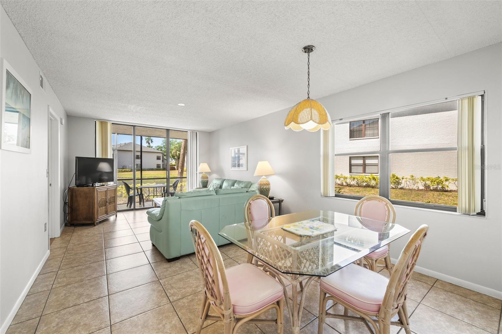 SHOREWALK BATH & TENNIS CLUB 14 - Residential