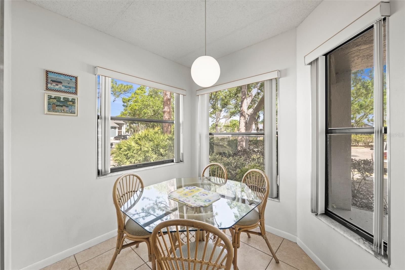 4325 46TH AVENUE W 104, BRADENTON, FL, 34210 3 4325 46TH AVENUE W 104