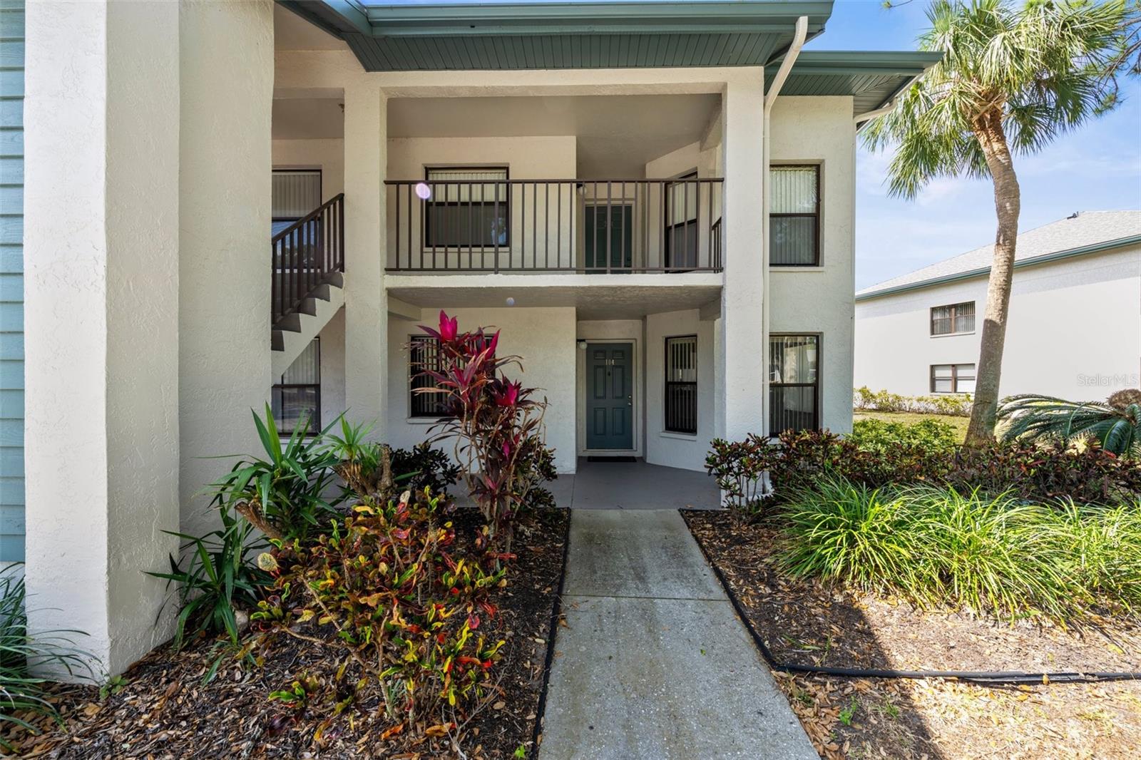 4325 46TH AVENUE W 104, BRADENTON, FL, 34210 2 4325 46TH AVENUE W 104