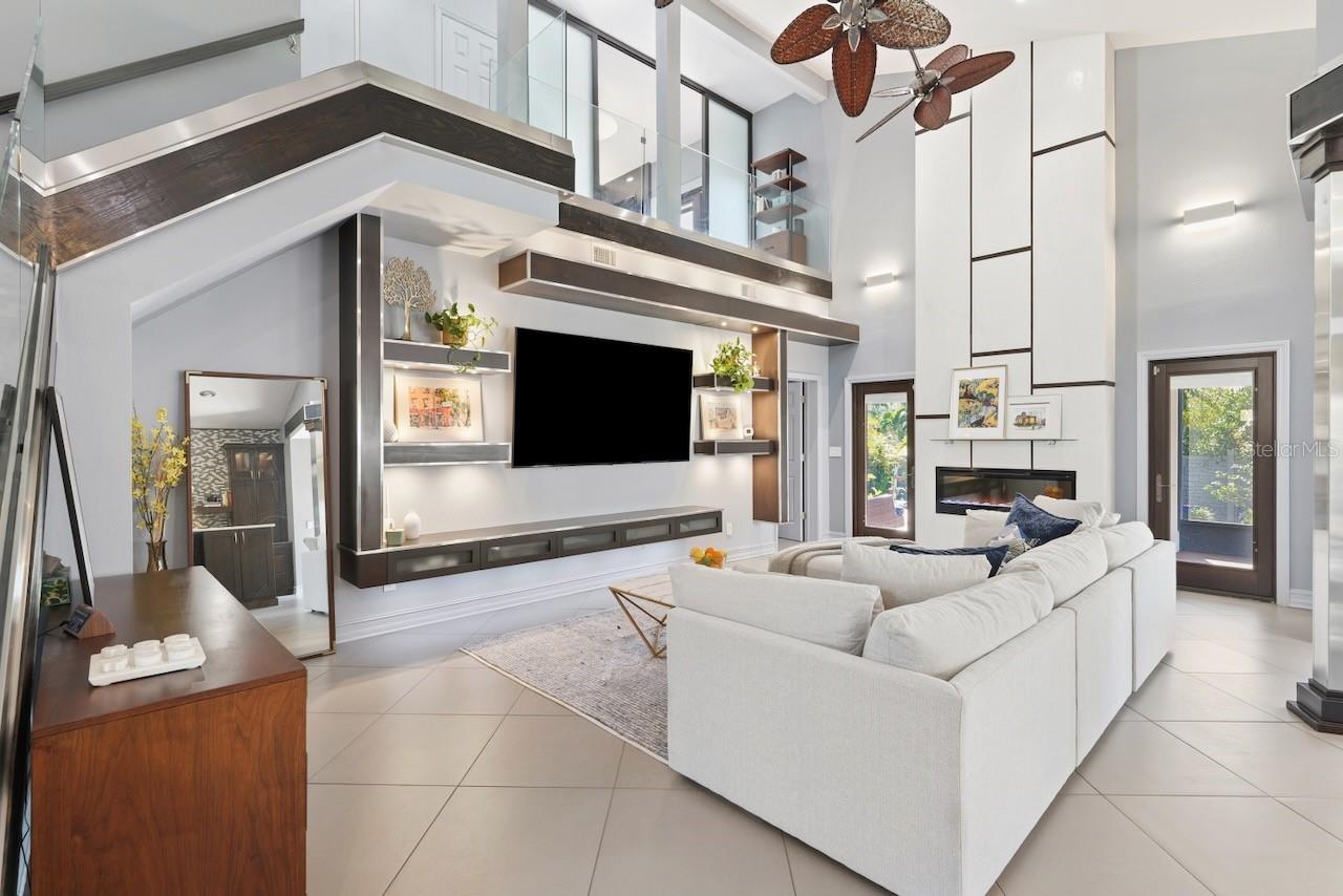 TIERRA VERDE UNIT 1 4TH REP - Residential