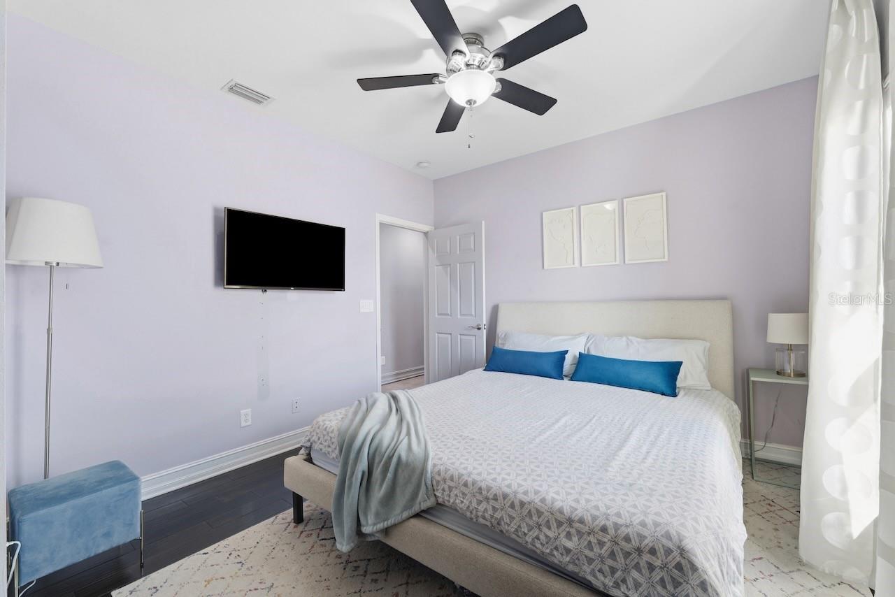 TIERRA VERDE UNIT 1 4TH REP - Residential