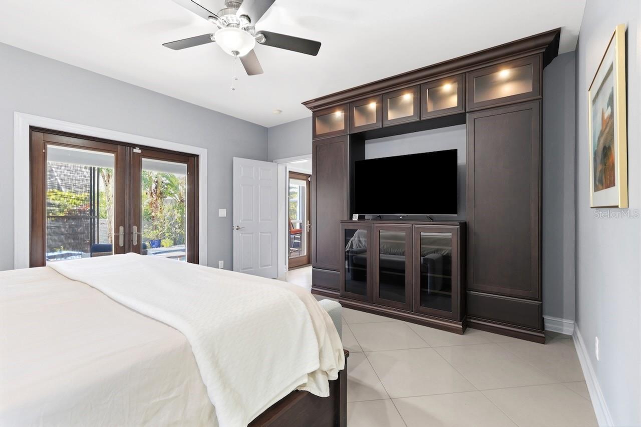 TIERRA VERDE UNIT 1 4TH REP - Residential