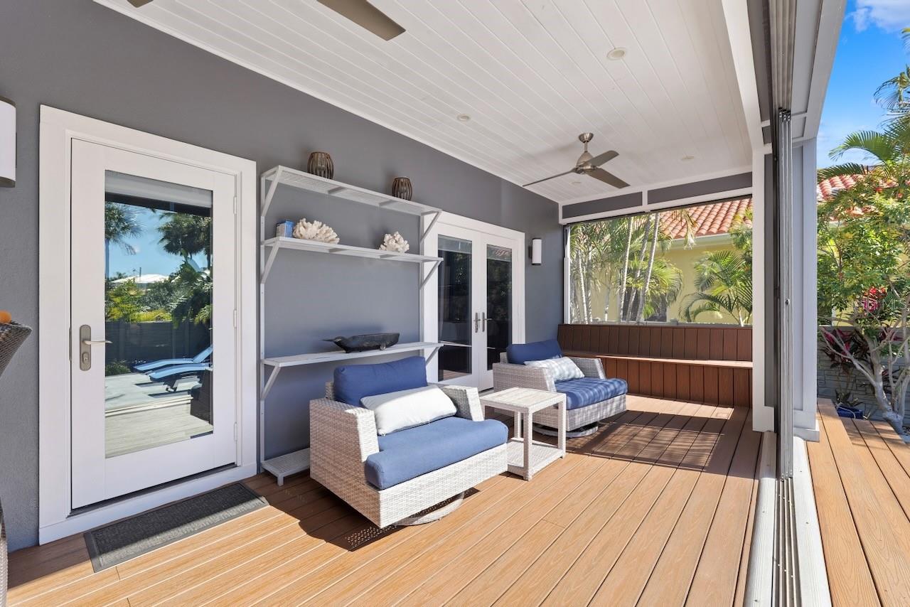 TIERRA VERDE UNIT 1 4TH REP - Residential