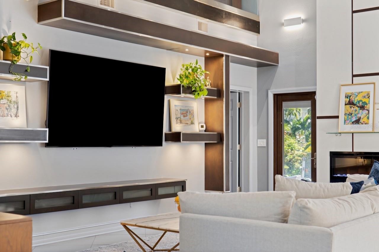 TIERRA VERDE UNIT 1 4TH REP - Residential