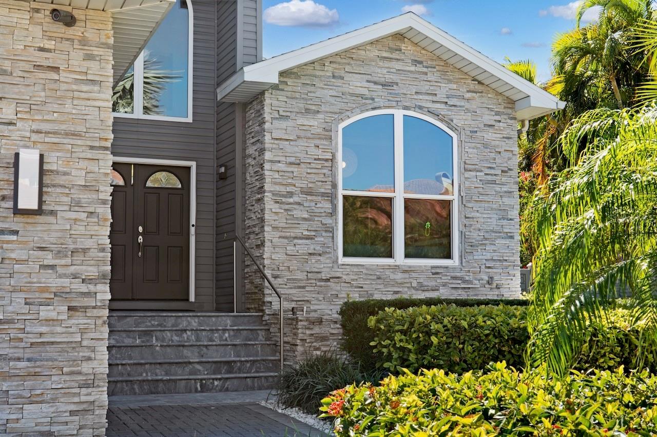 TIERRA VERDE UNIT 1 4TH REP - Residential