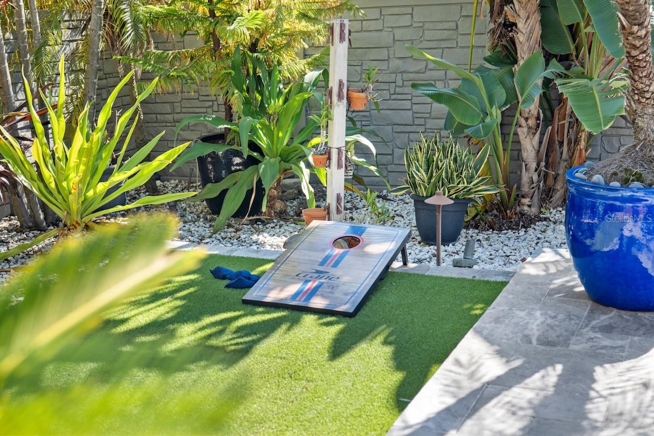 TIERRA VERDE UNIT 1 4TH REP - Residential