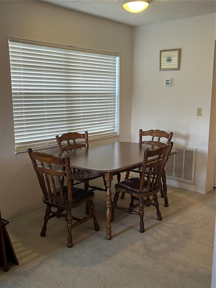 HILL CREST VILLAS - Residential