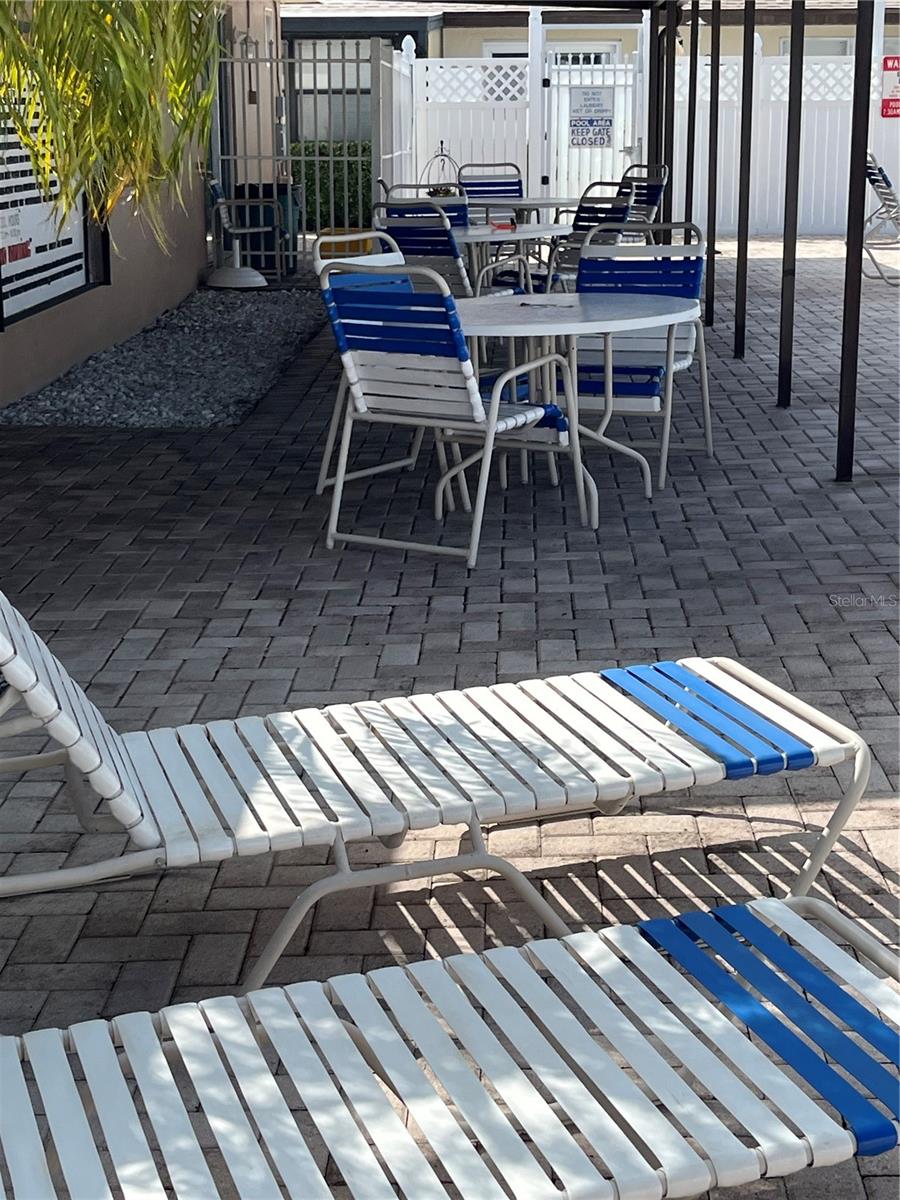 HILL CREST VILLAS - Residential