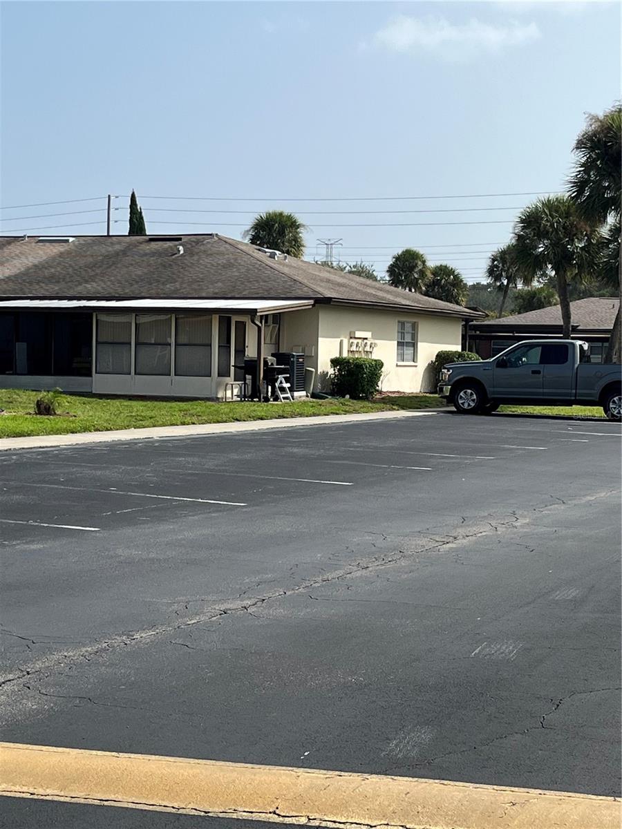 HILL CREST VILLAS - Residential