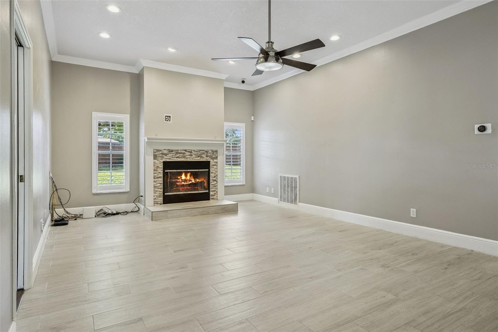 BAY VISTA ESTATES - Residential