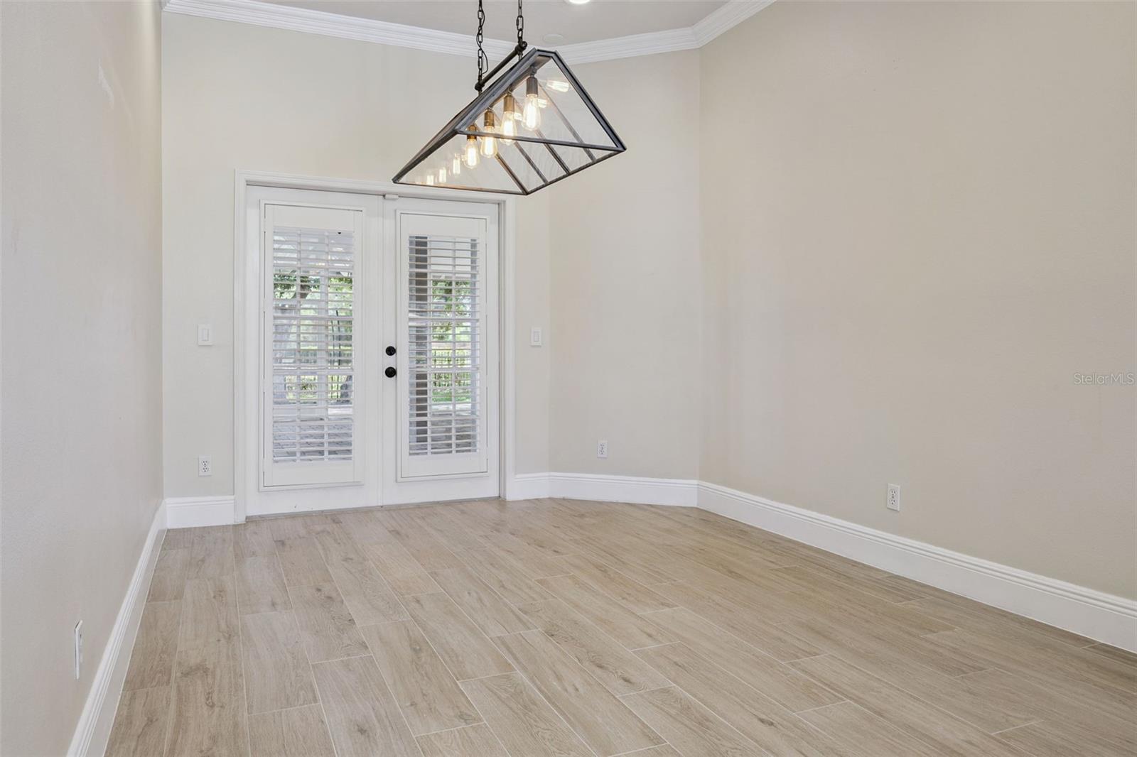 BAY VISTA ESTATES - Residential