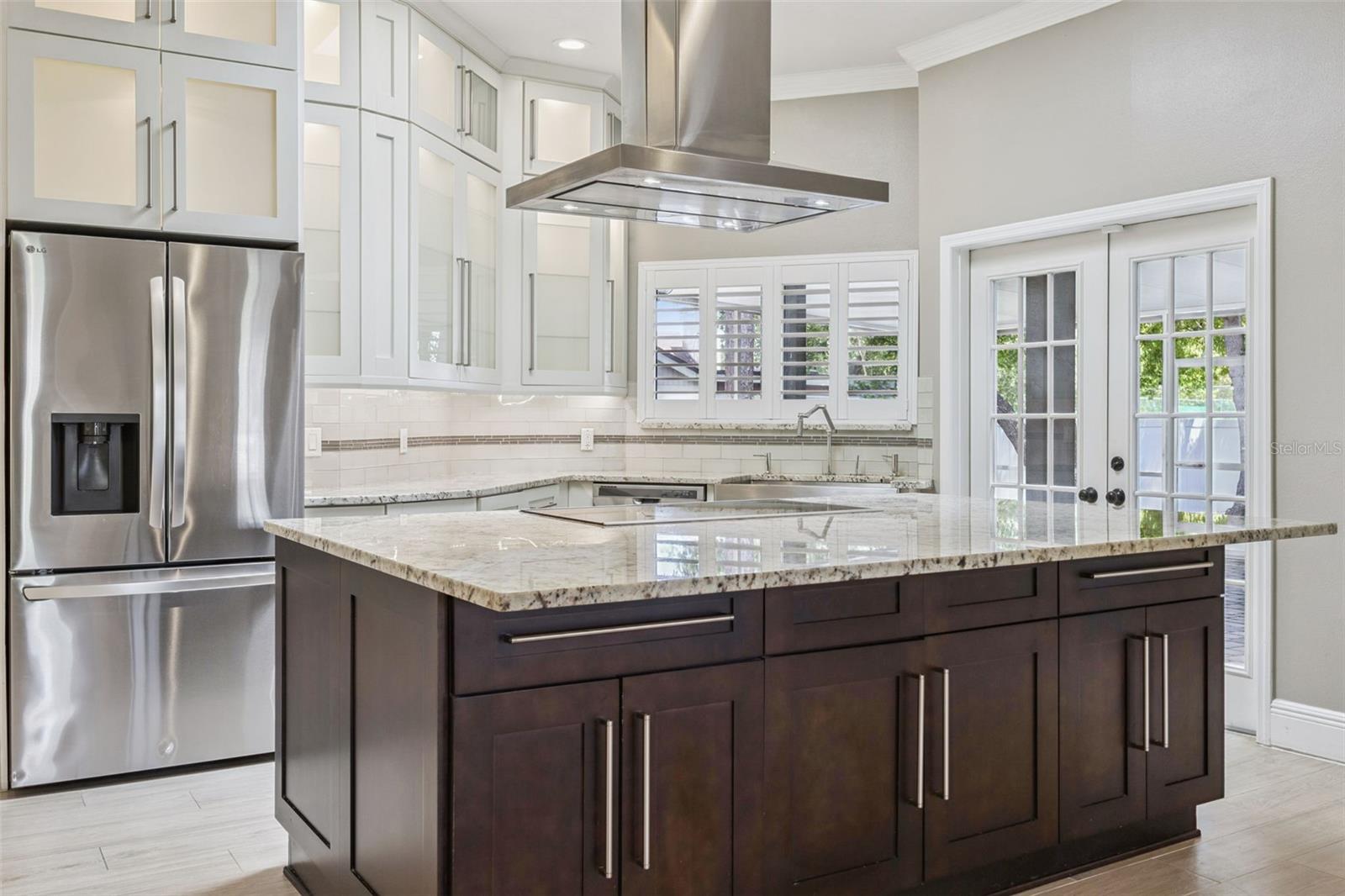 BAY VISTA ESTATES - Residential