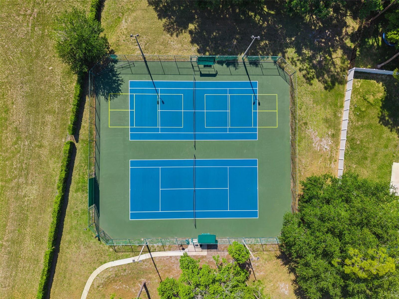 BAY VISTA ESTATES - Residential