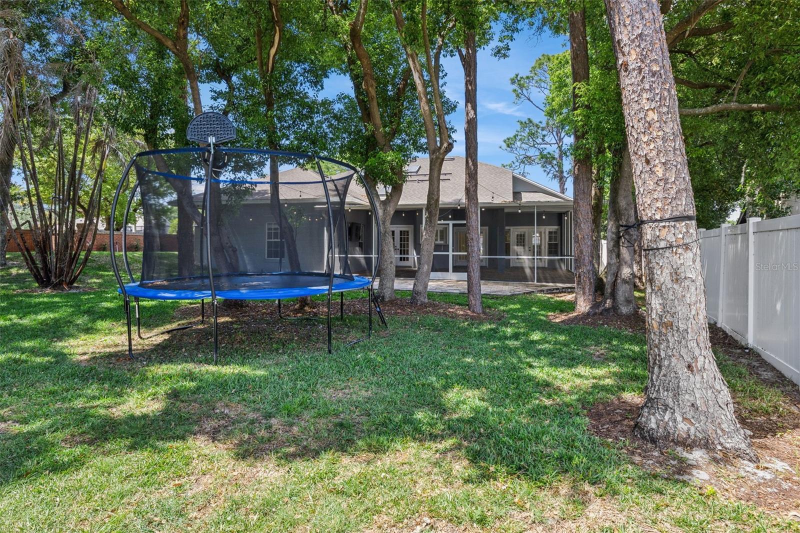 BAY VISTA ESTATES - Residential