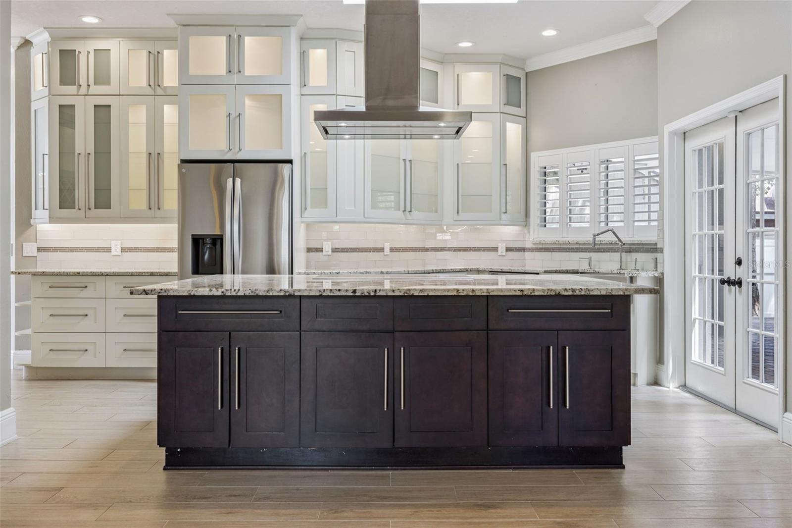 BAY VISTA ESTATES - Residential