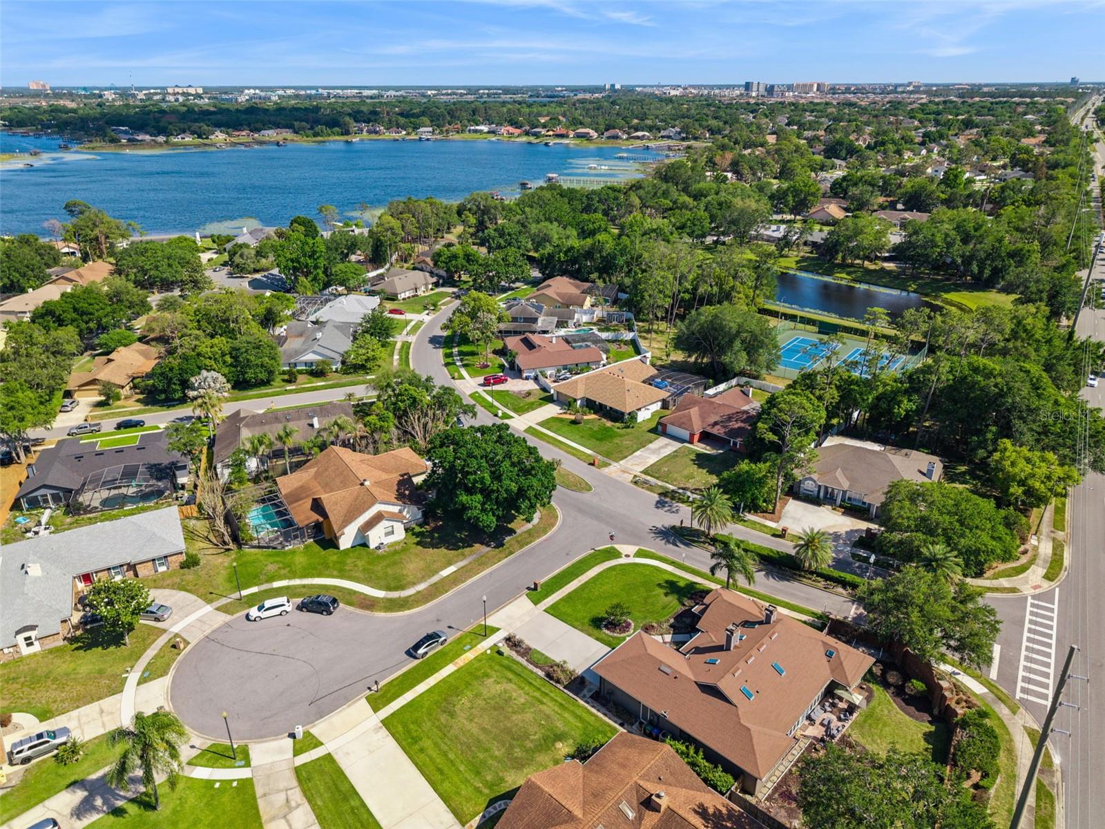 BAY VISTA ESTATES - Residential