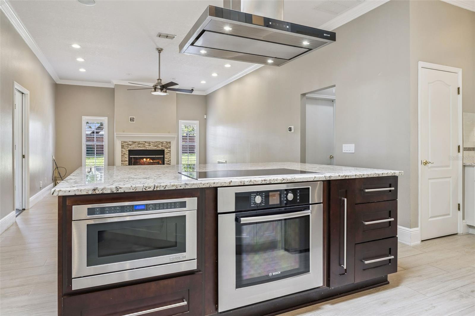 BAY VISTA ESTATES - Residential