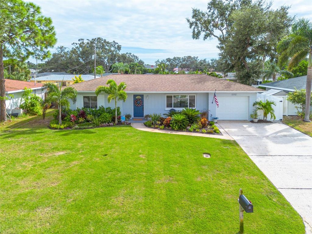 Photo of 11352 61st Avenue, Seminole, FL 33772 (MLS # TB8432447)