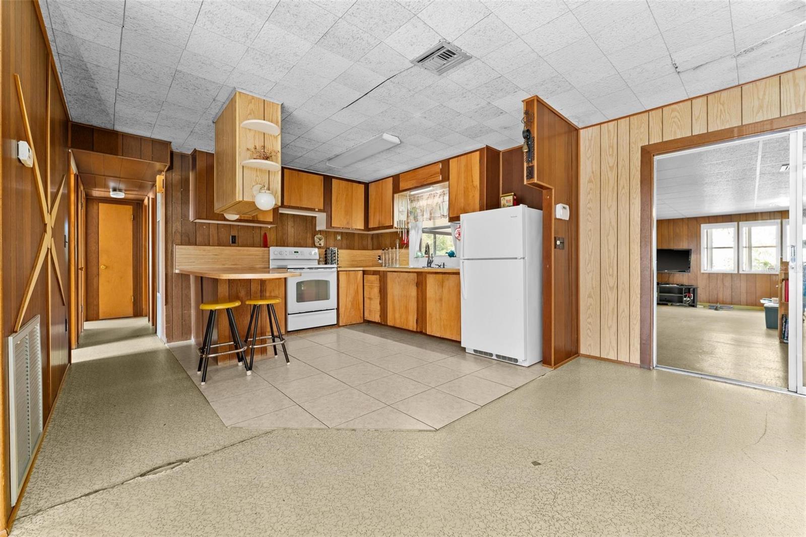 BASSVILLE PARK - Residential