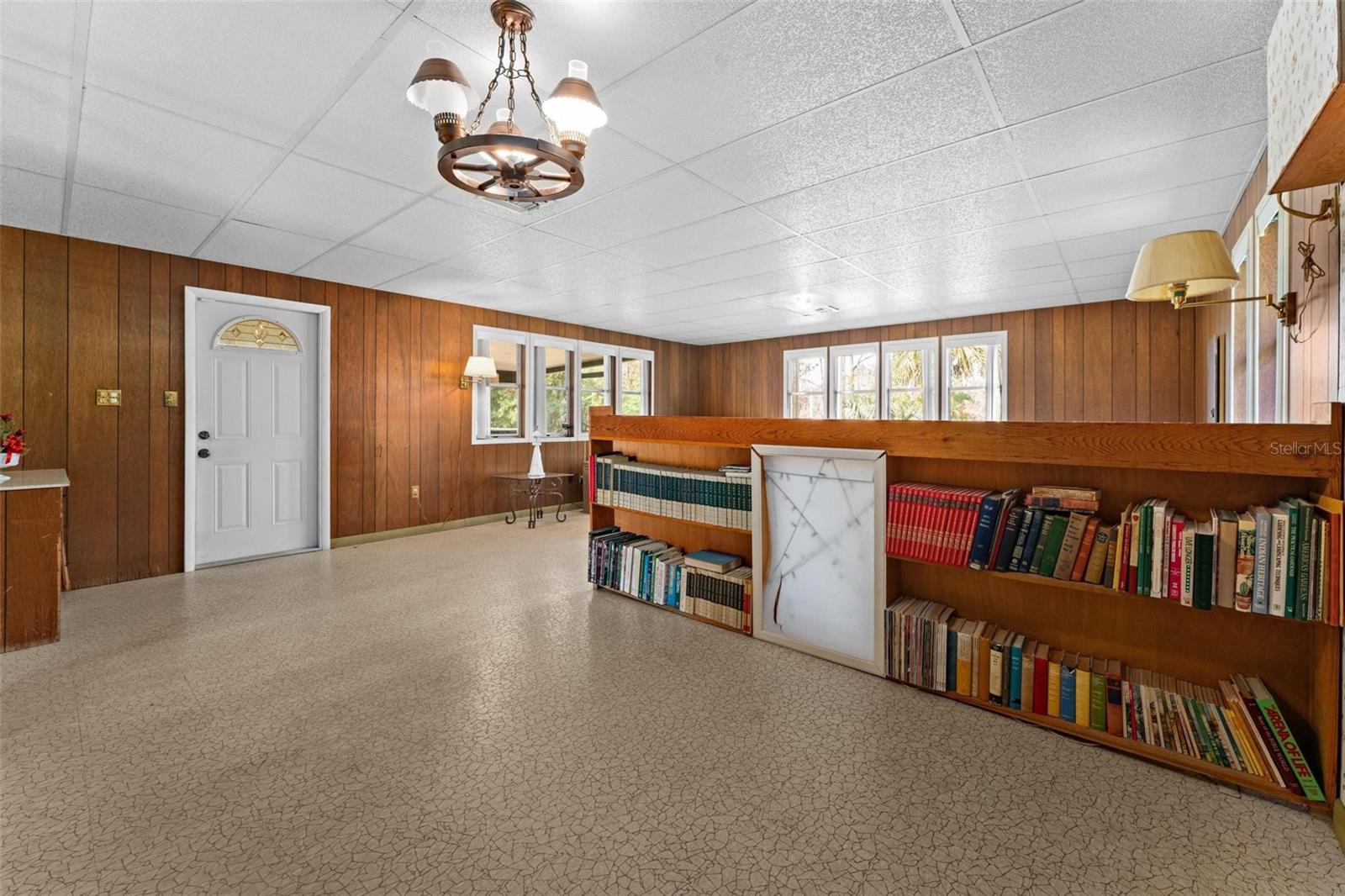 BASSVILLE PARK - Residential